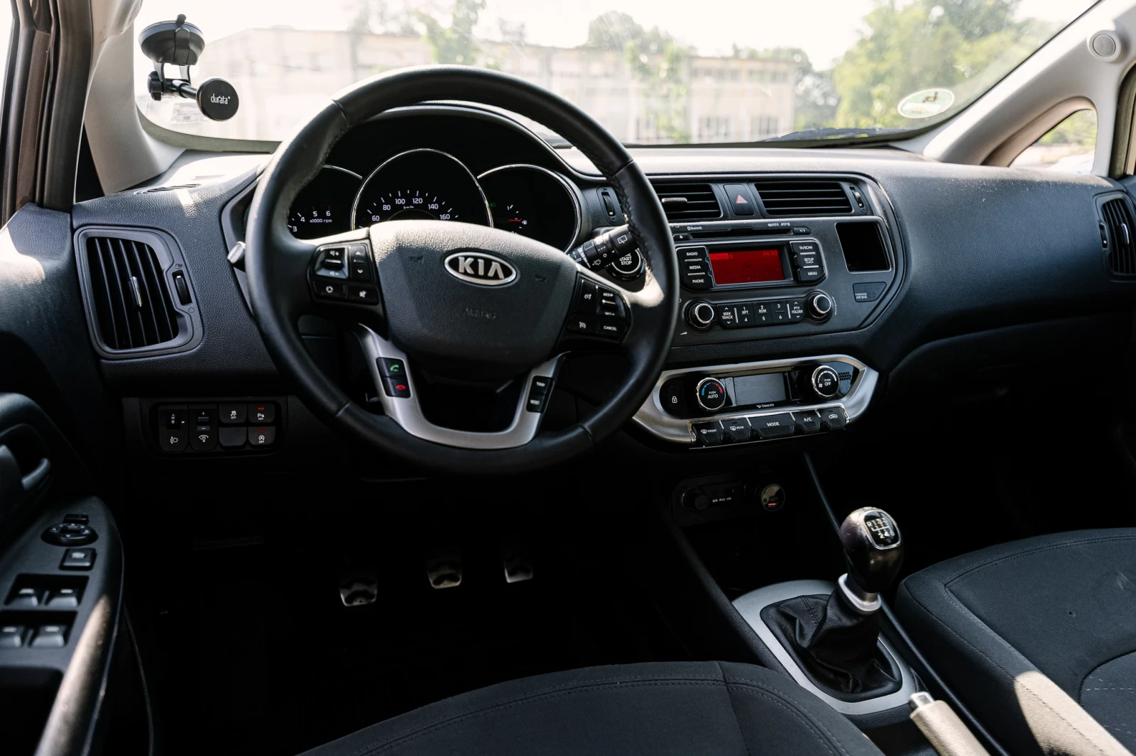 Kia Rio EcoDynamics, снимка 10 - Автомобили и джипове - 55807179