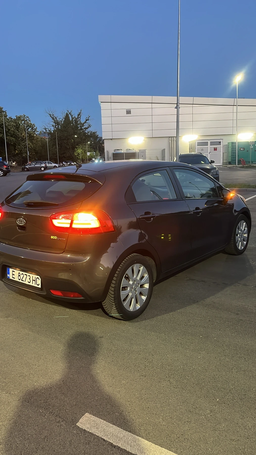 Kia Rio EcoDynamics, снимка 4 - Автомобили и джипове - 55675271
