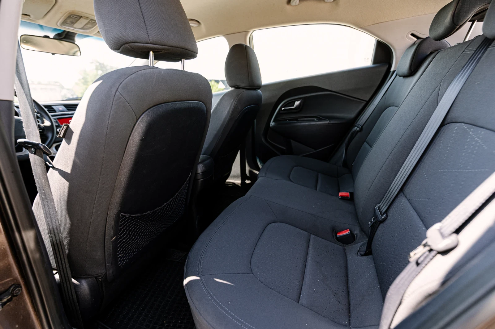 Kia Rio EcoDynamics, снимка 13 - Автомобили и джипове - 55807179