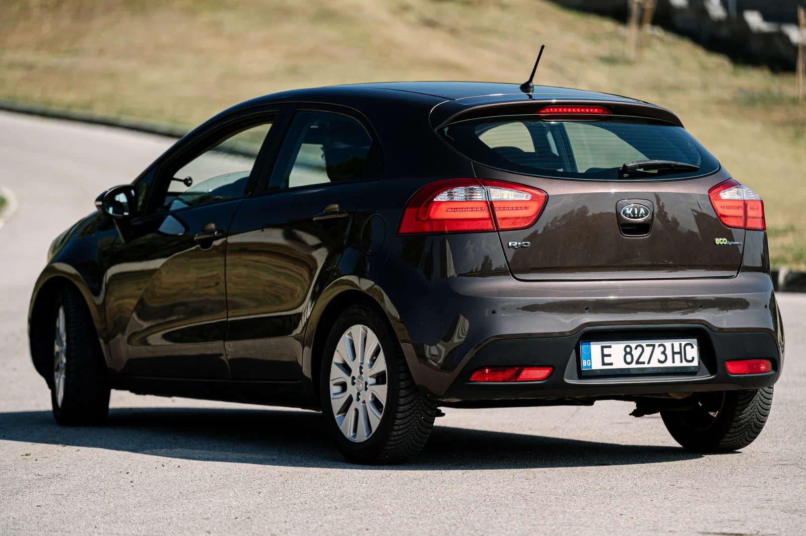 Kia Rio EcoDynamics, снимка 4 - Автомобили и джипове - 55807179