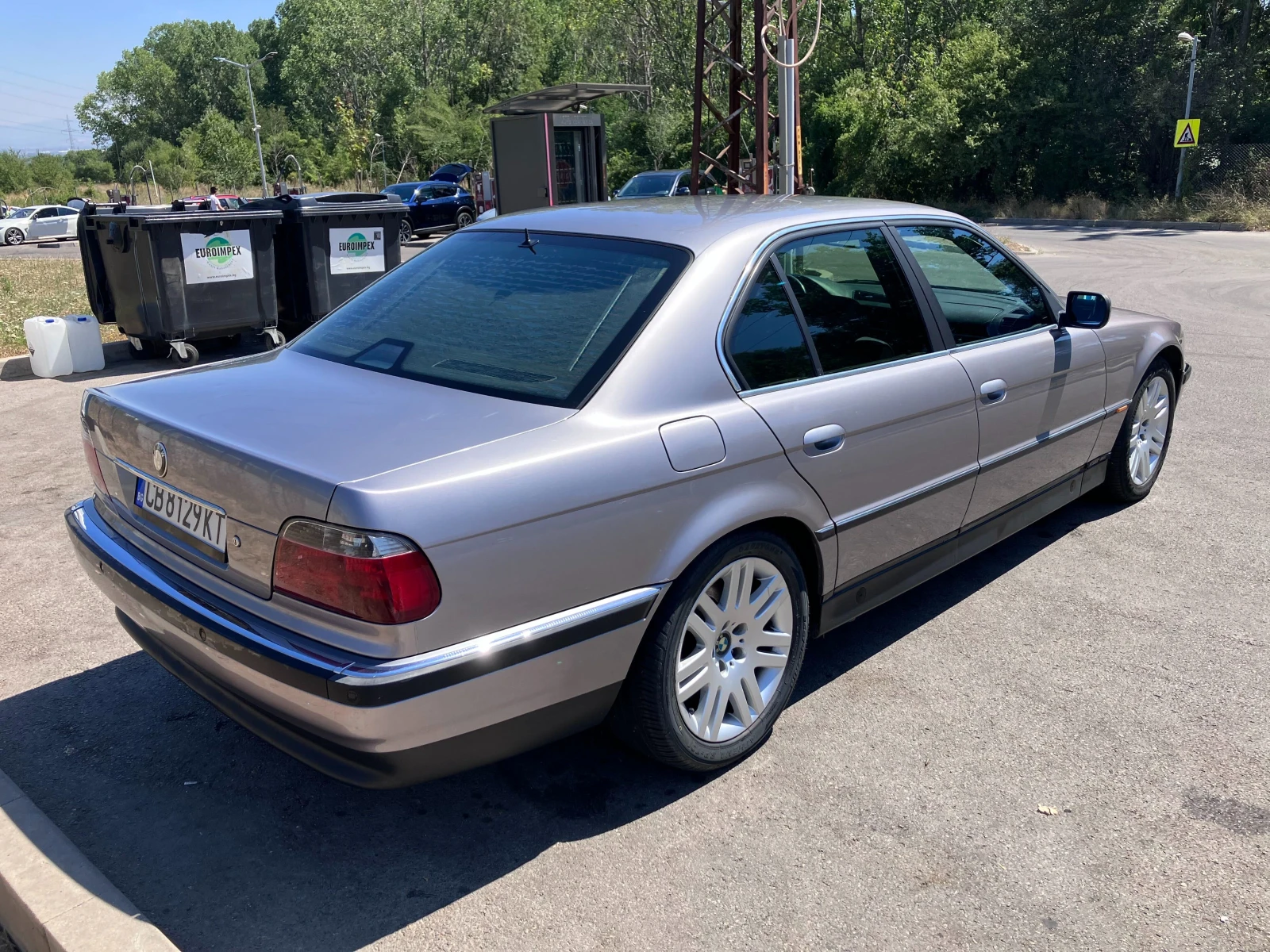 BMW 740 740i, снимка 2 - Автомобили и джипове - 55949495