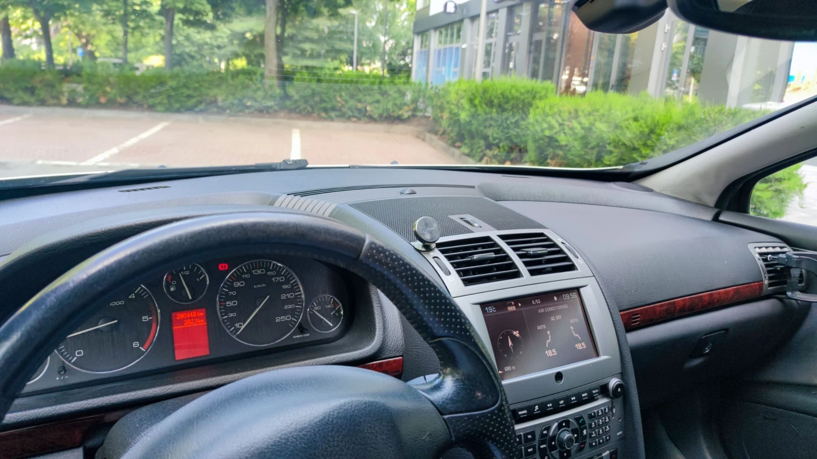Peugeot 407 2.0 HDI, снимка 16 - Автомобили и джипове - 55988020