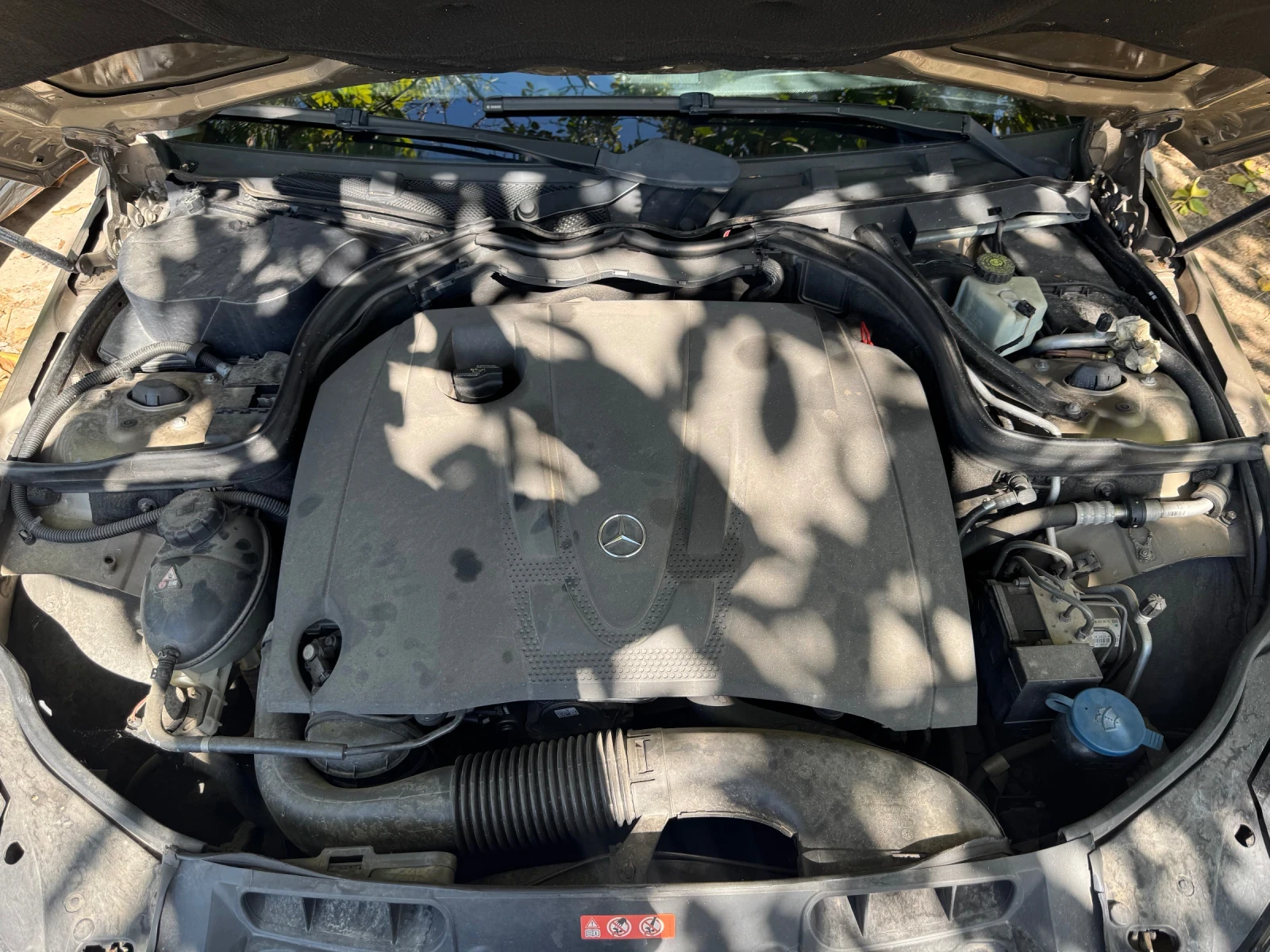 Mercedes-Benz C 220 2.2 CDI, снимка 14 - Автомобили и джипове - 56634449