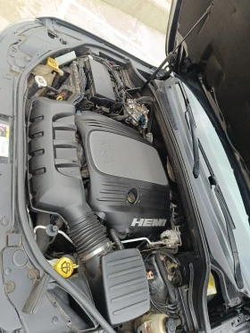 Jeep Grand cherokee 5.7 HEMI SUMMIT R/T, снимка 15