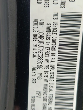 Jeep Grand cherokee 5.7 HEMI SUMMIT R/T, снимка 17