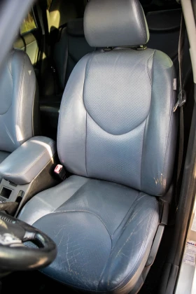 Toyota Rav4 2.2D4d кожа, снимка 11