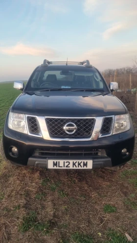 Nissan Navara Внос UK 2 ключа, Щора, Камера, снимка 1