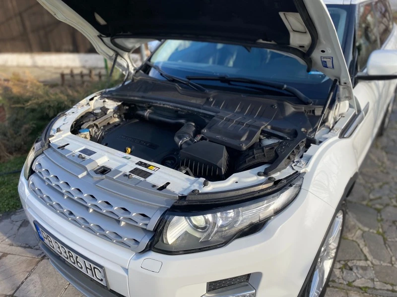 Land Rover Range Rover Evoque 2.2SD4 190кс Panorama, снимка 17 - Автомобили и джипове - 39799002