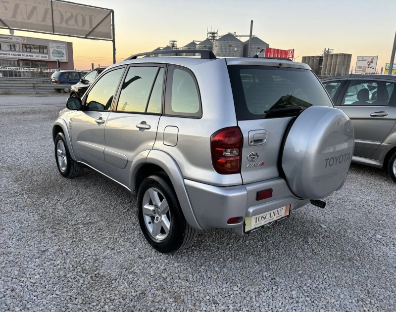 Toyota Rav4 2.0d4d* Лизинг, снимка 3 - Автомобили и джипове - 47875820