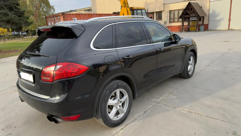 Porsche Cayenne, снимка 9 - Автомобили и джипове - 52317114