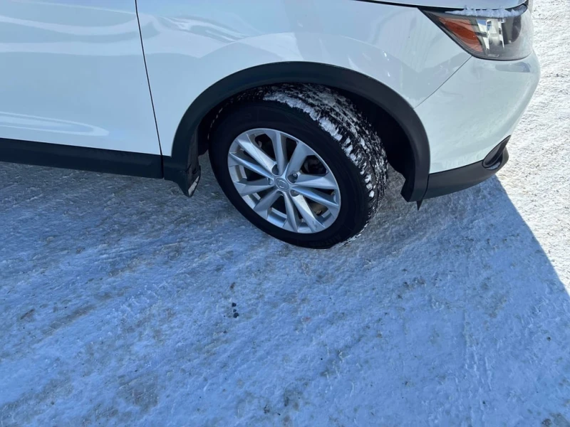 Nissan Qashqai * AWD CVT * CARFAX * ЦЕНА ДО БГ, снимка 6 - Автомобили и джипове - 53284833