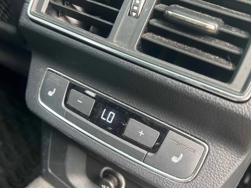 Audi Q5 * TECHNIK * 2 КЛЮЧА * 360 * PANO * ПОДГРЕВ, снимка 14 - Автомобили и джипове - 54812268