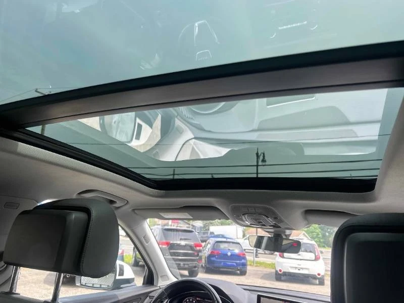 Audi Q5 * TECHNIK * 2 КЛЮЧА * 360 * PANO * ПОДГРЕВ, снимка 15 - Автомобили и джипове - 54812268
