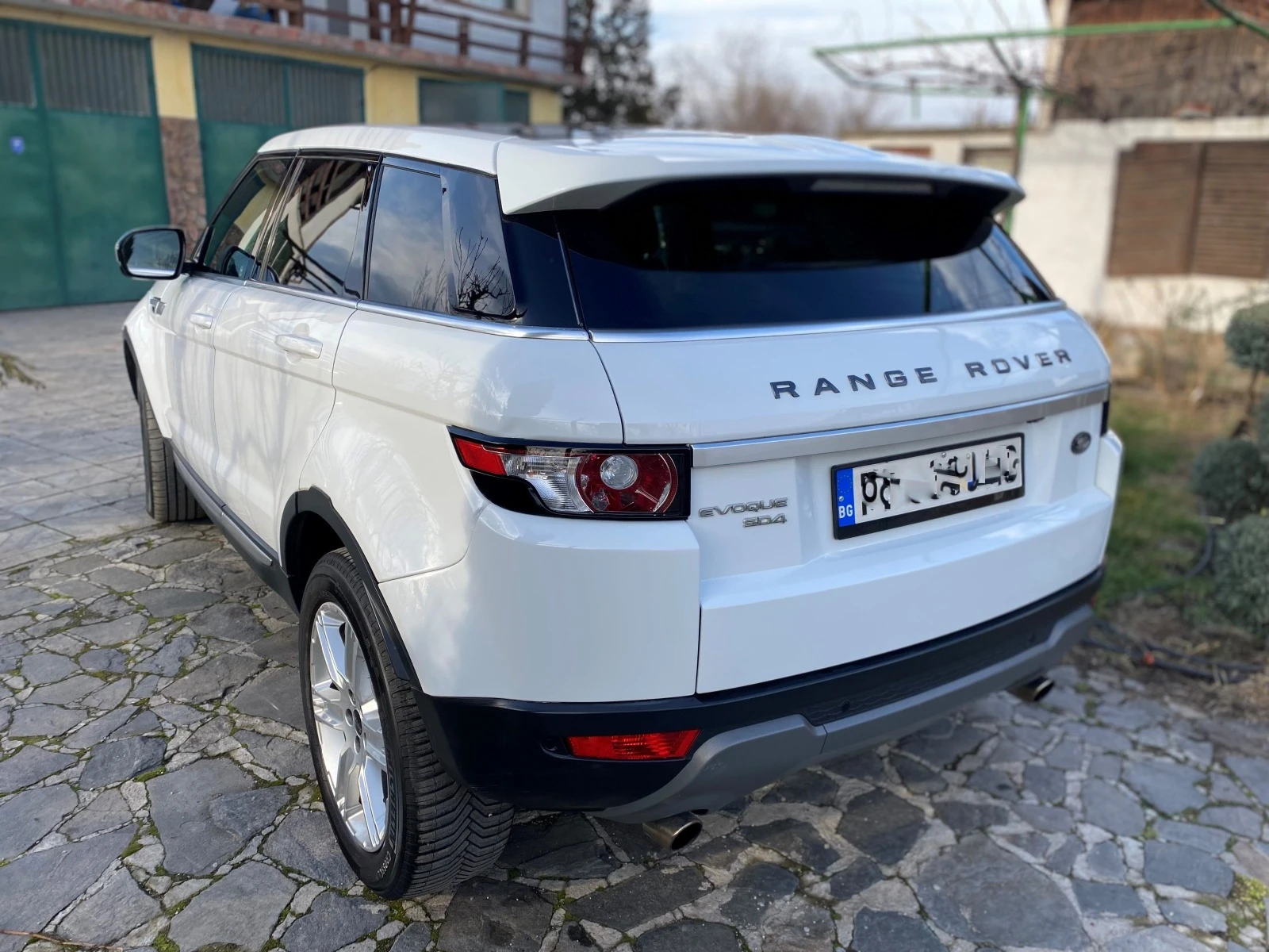 Land Rover Range Rover Evoque 2.2SD4 190кс Panorama - изображение 6