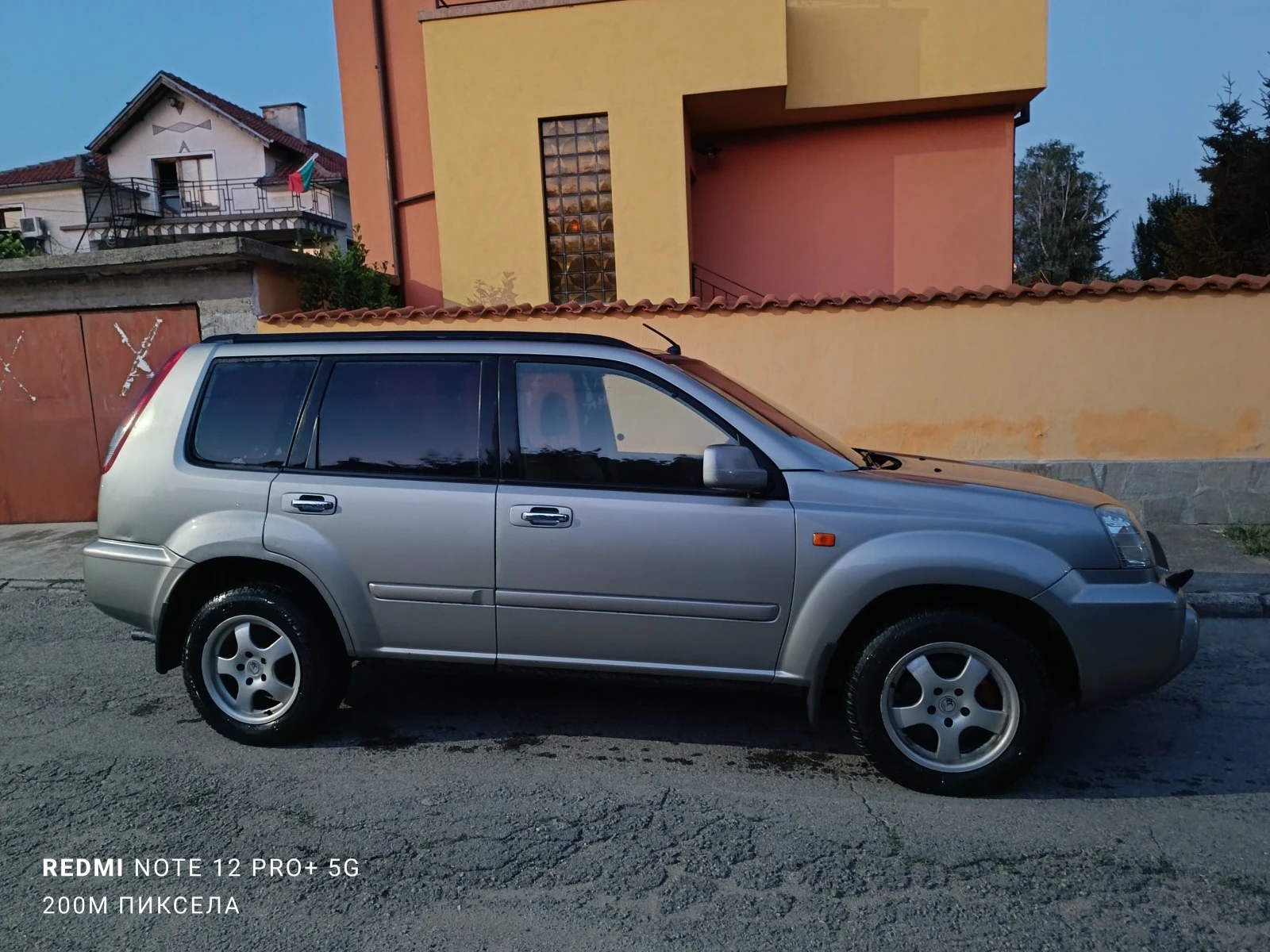 Nissan X-trail 2.2d 4x4 klima - изображение 6