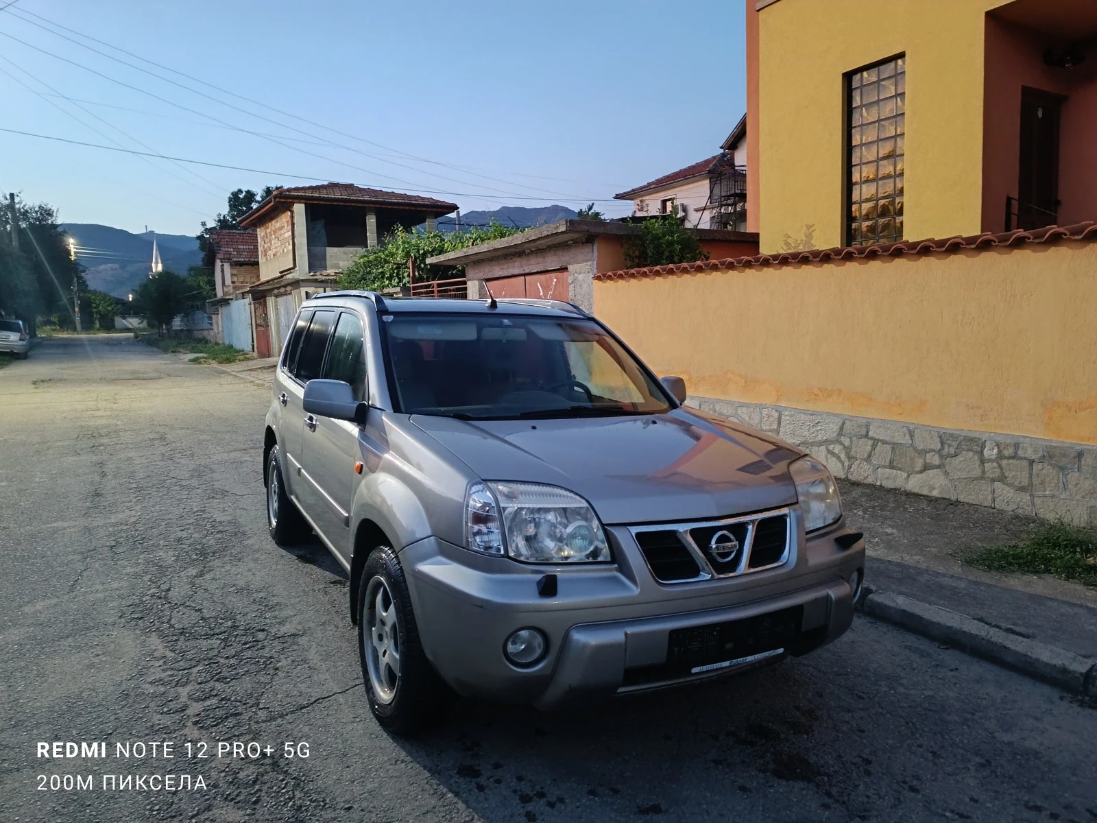 Nissan X-trail 2.2d 4x4 klima - изображение 7