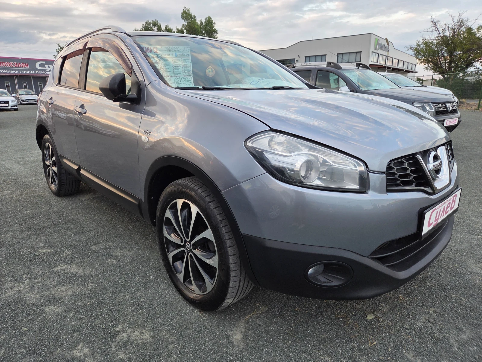 Nissan Qashqai 2, 0DCI150ks4x4NAVIKAMERAPANORAMAAVTOMATITALIAEU5B - изображение 2
