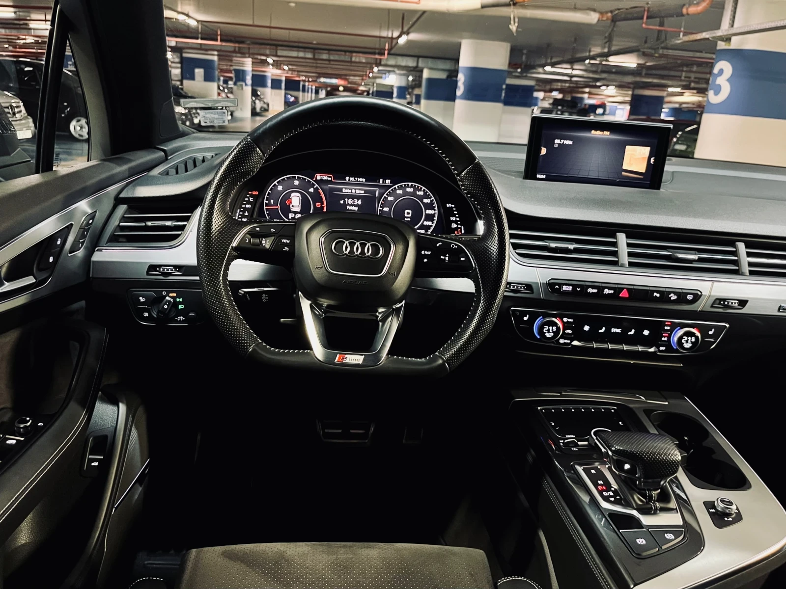 Audi Q7 3.0 TDI S-line // ДДС възст. - изображение 4