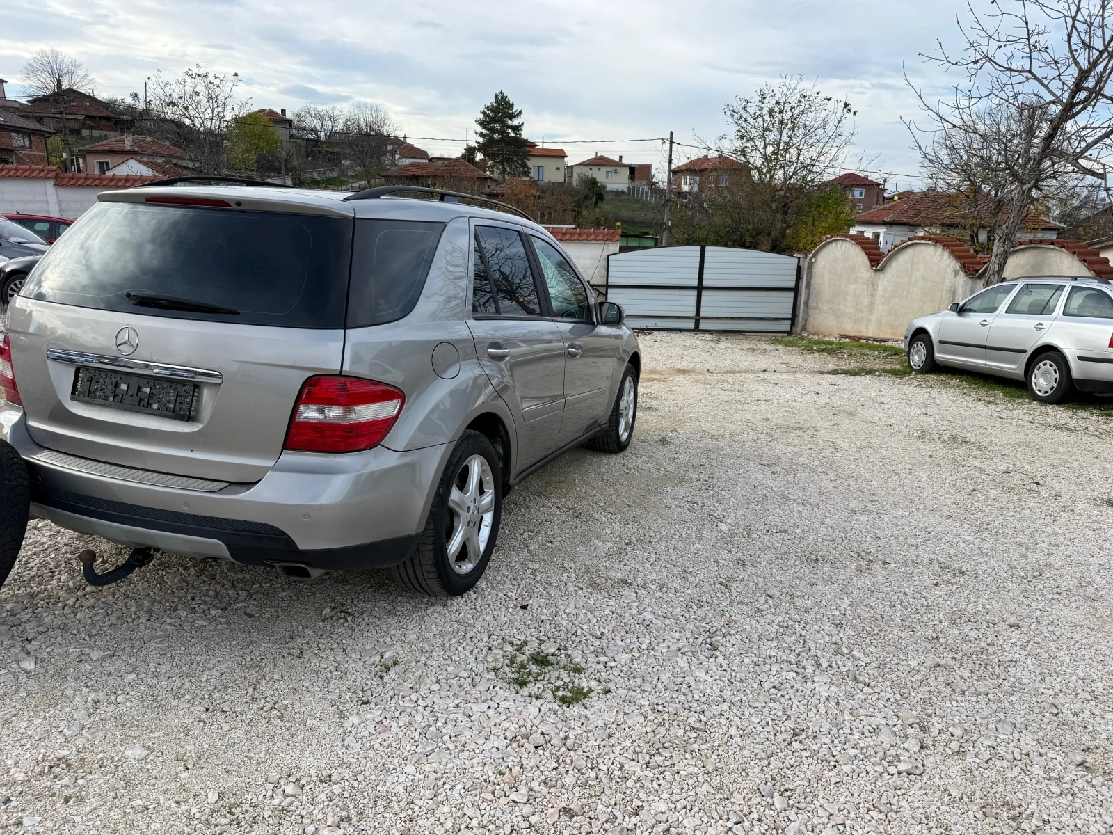 Mercedes-Benz ML 280 3000куб.Нави-Кожа-Подгрев-Алкантар - изображение 6