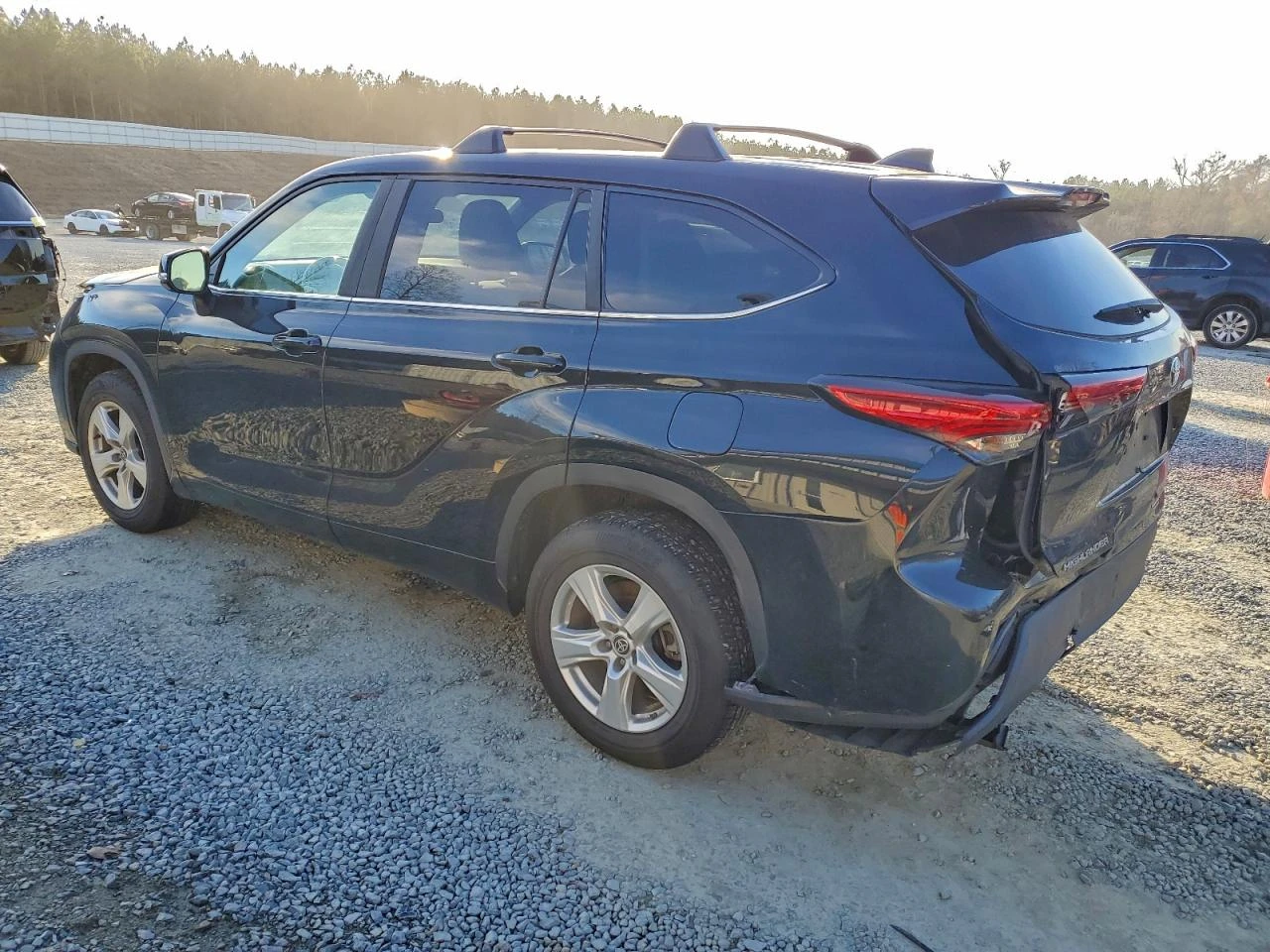 Toyota Highlander 2.4l L, снимка 2 - Автомобили и джипове - 53965658