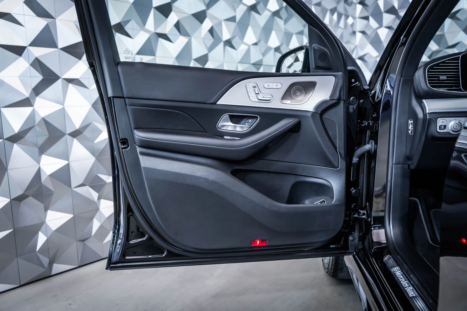 Mercedes-Benz GLE 450 AMG d E-Active Body* Burmester* Pano | Mobile.bg � ����������� 7