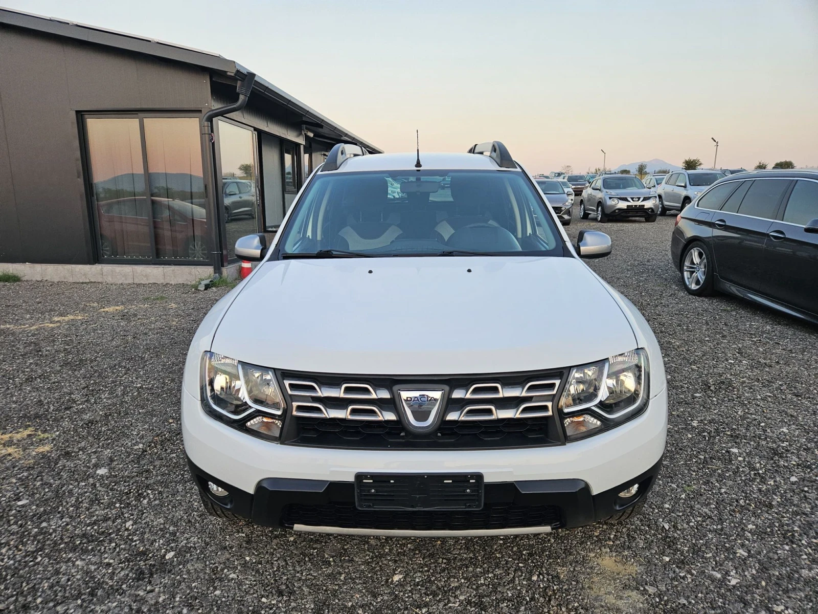 Dacia Duster 1.5dci 4x4 Euro6 | Mobile.bg � ����������� 8