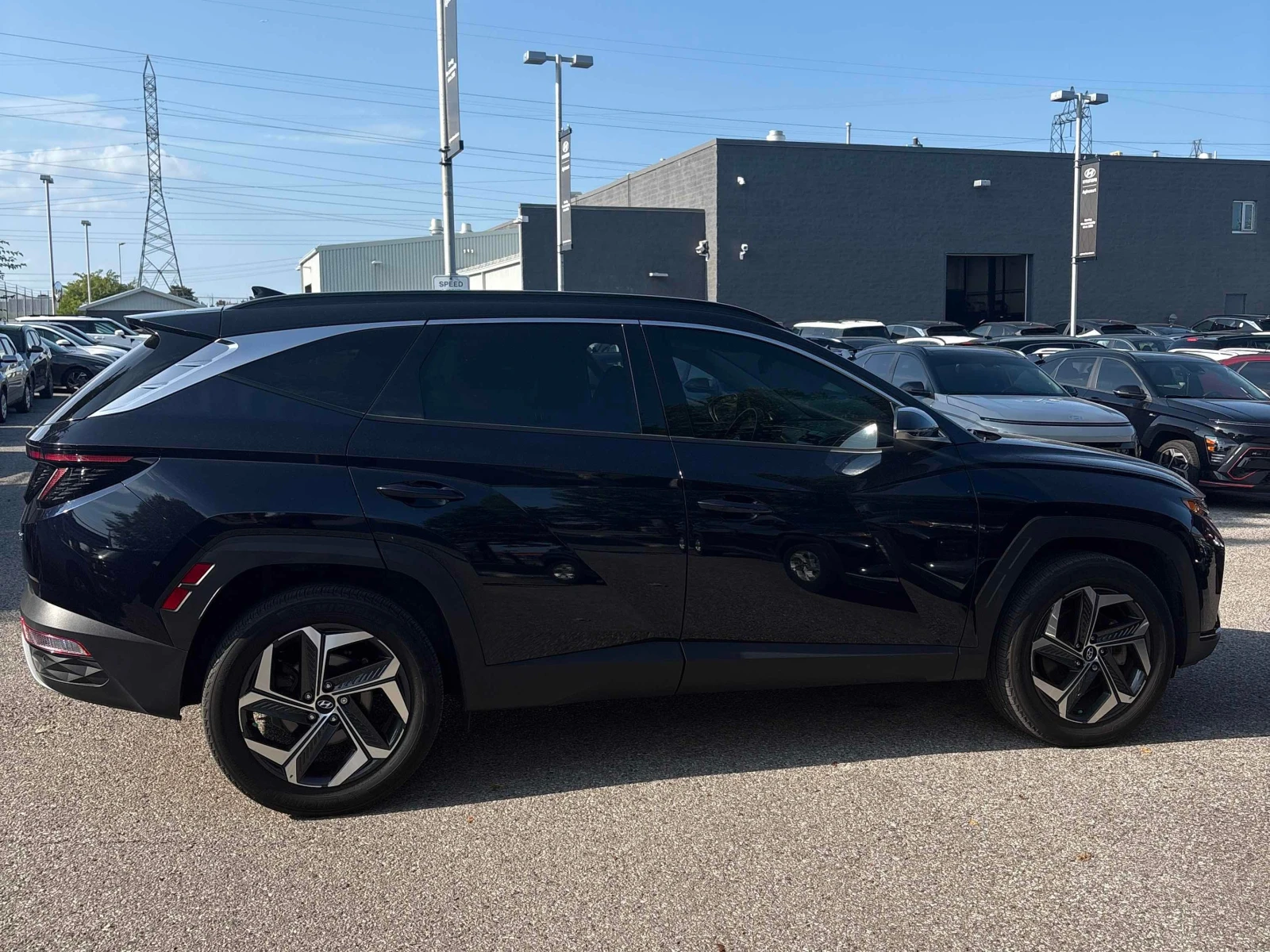 Hyundai Tucson Luxury |  ГЛАВНО ПРЕДСТАВИТЕЛСТВО НА HYUNDAI, снимка 4 - Автомобили и джипове - 55982568