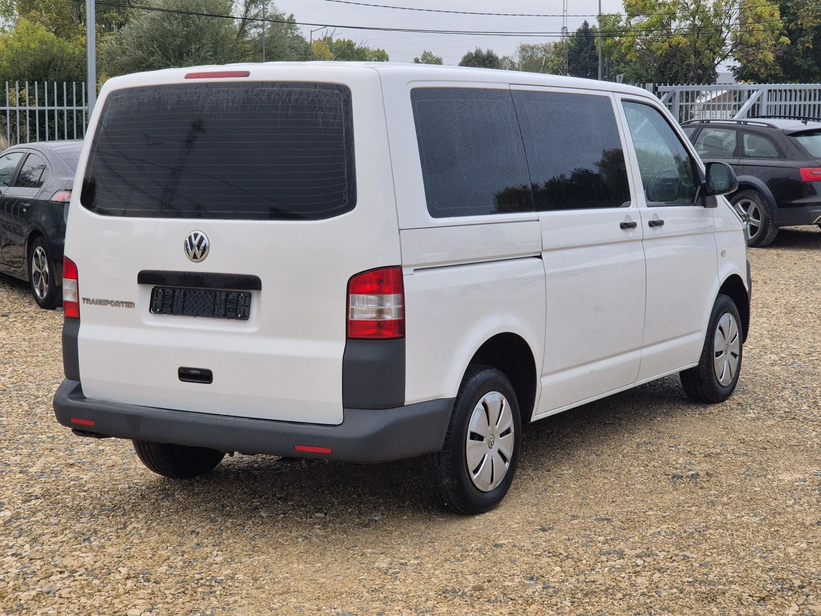 VW Transporter 2.0i Trendline 9 PERSON  - изображение 5