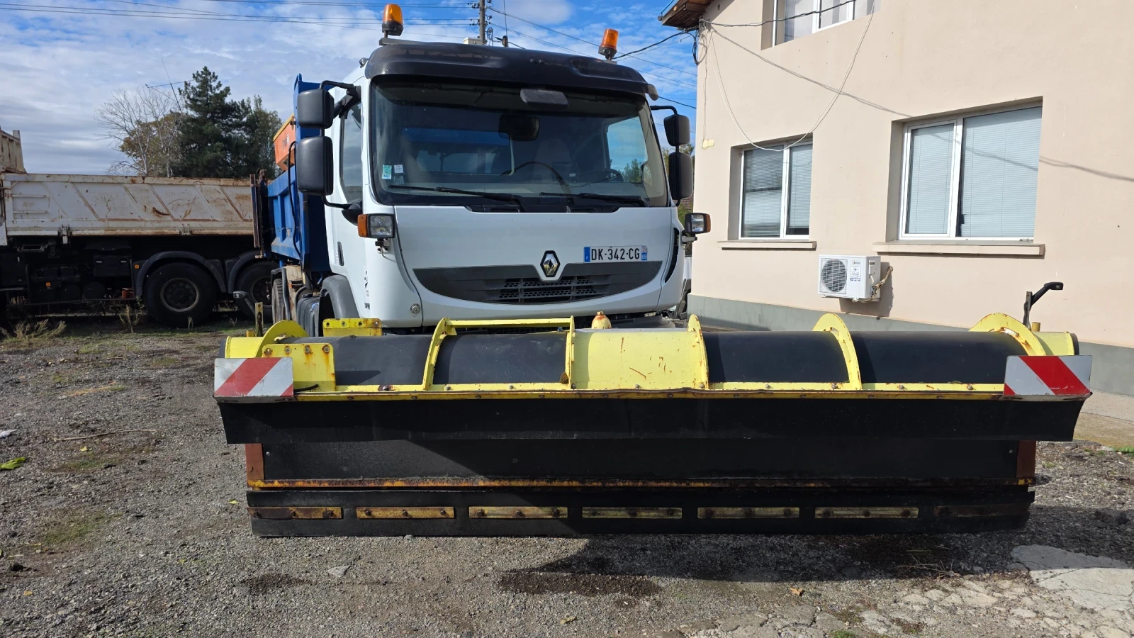 Renault Premium 370dxi самосвал снегорин 