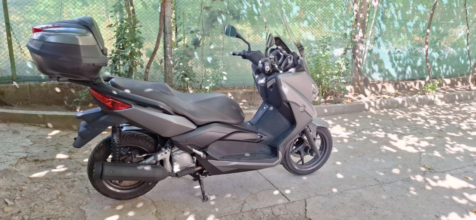 Yamaha X-max 250 кубика 2015  - изображение 4