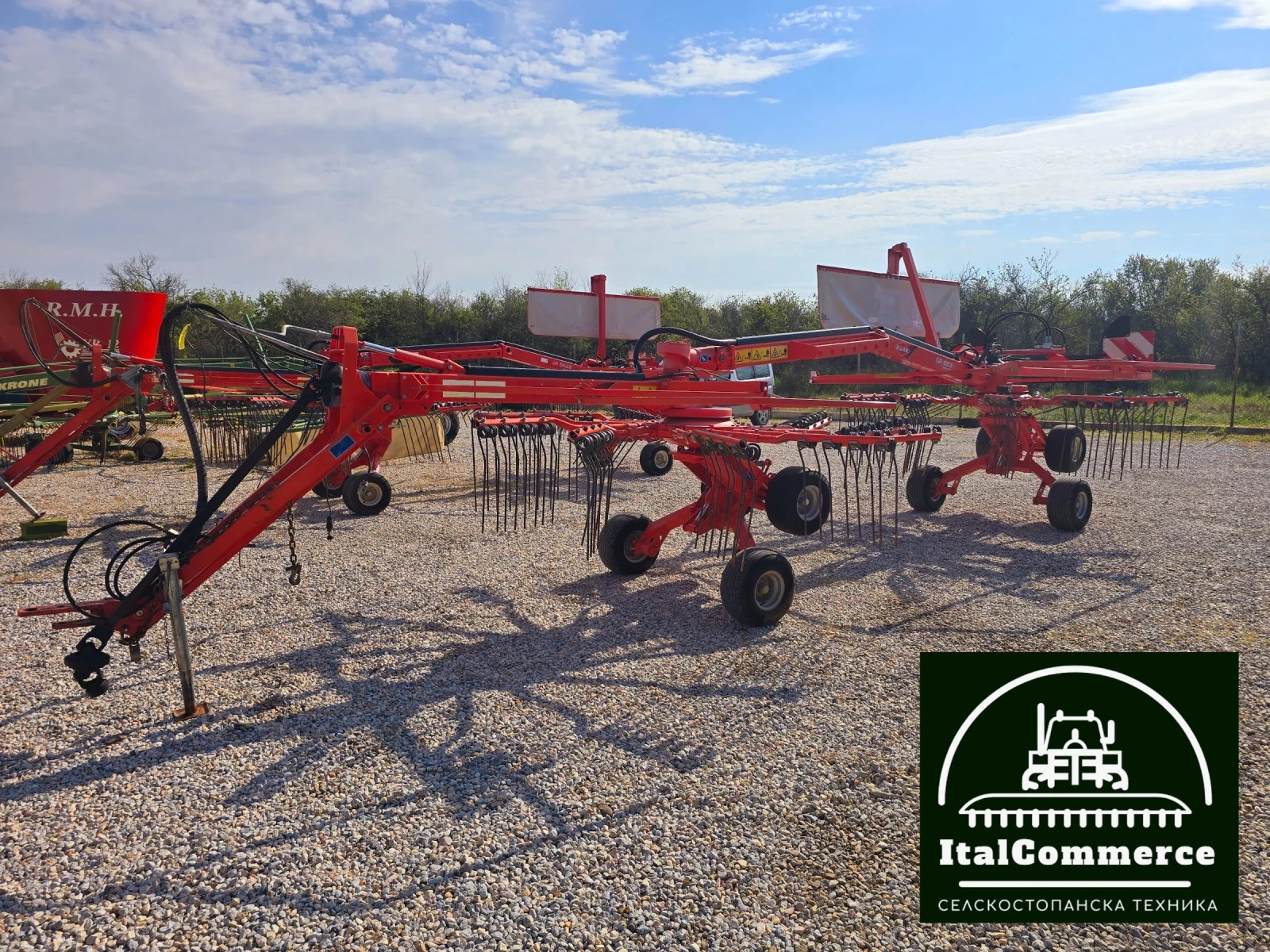 Сенообръщачка KUHN 6632 Master Drive, снимка 10 - Селскостопанска техника - 54263762