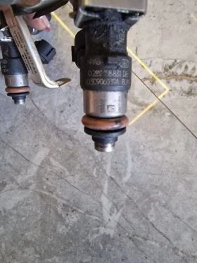 03C906039A  дюза за VW 