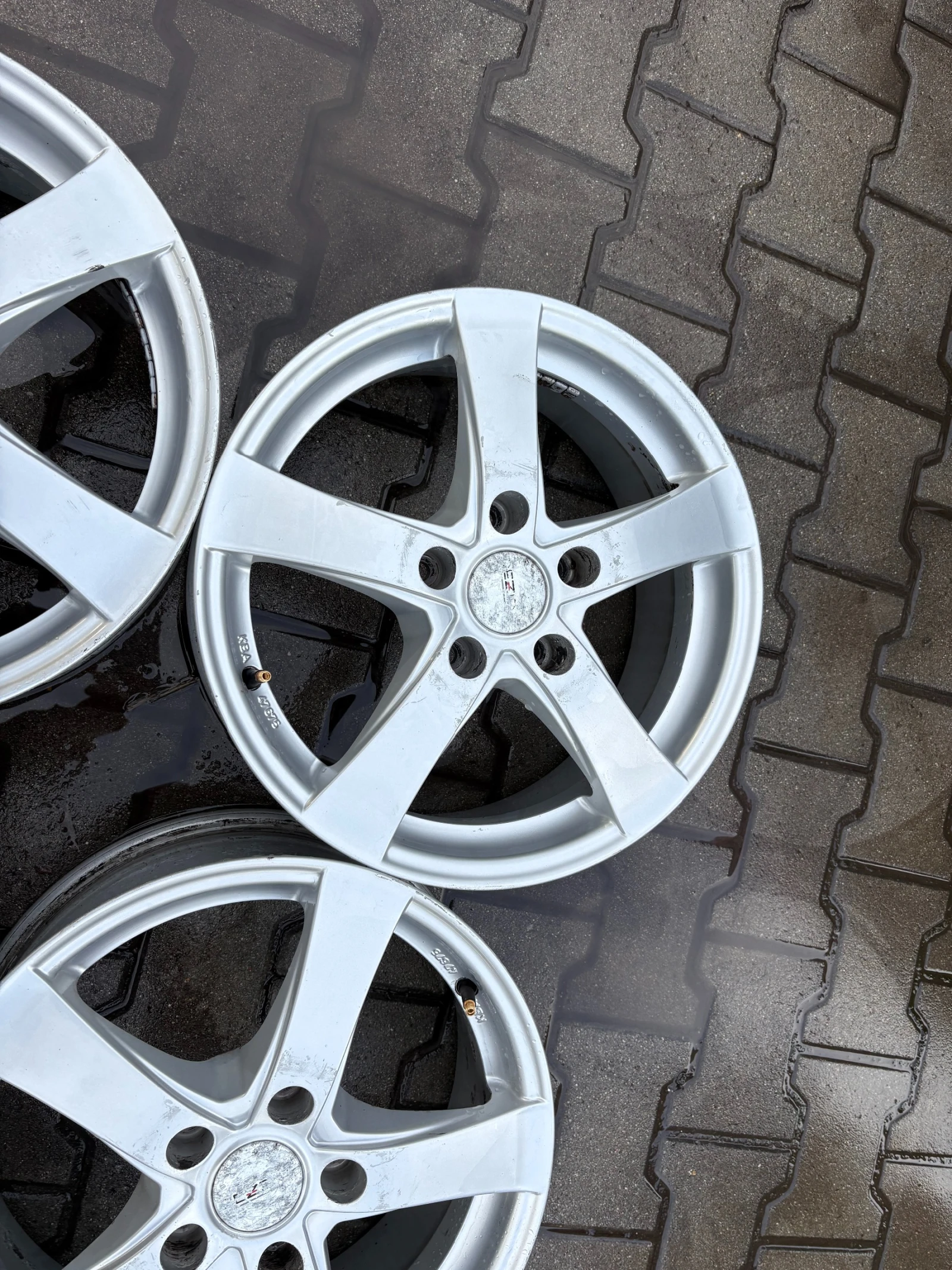   Hyundai I30 | Mobile.bg   5