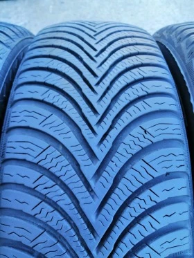 Гуми Зимни 195/65R15, снимка 1 - Гуми и джанти - 43550062