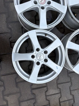 Джанти за Hyundai I30, снимка 3 - Гуми и джанти - 52538635