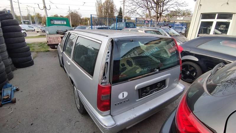 Volvo V70, снимка 11 - Автомобили и джипове - 48402797