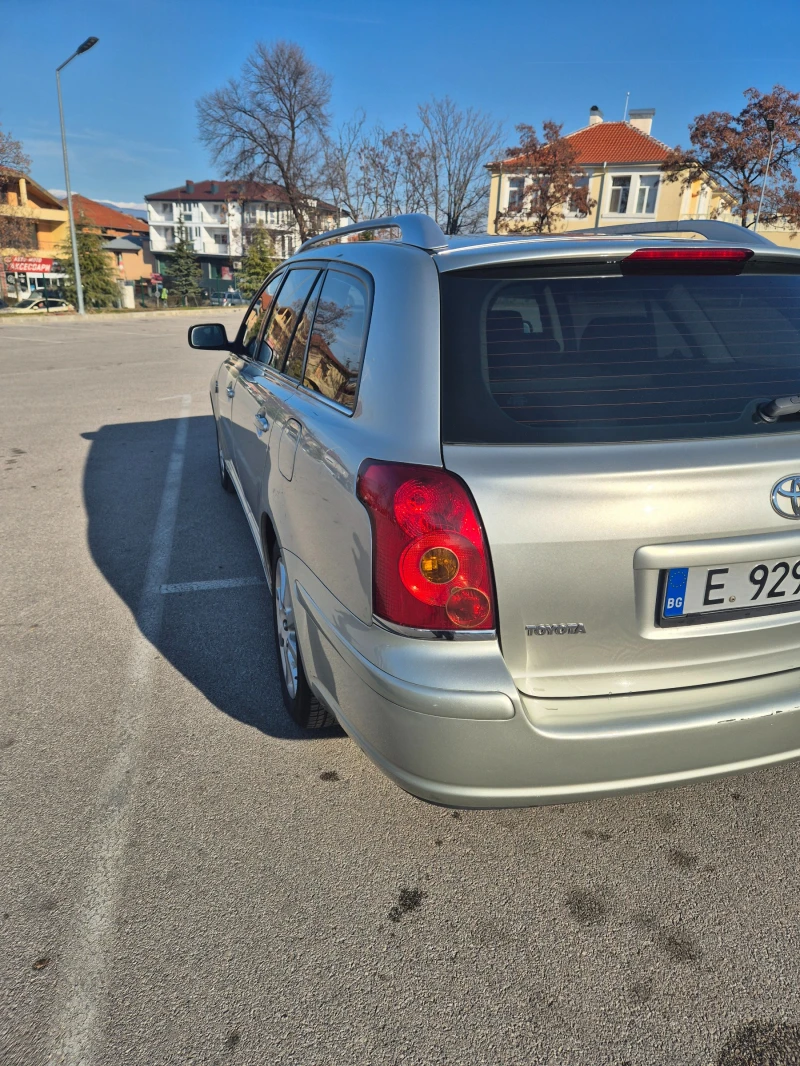 Toyota Avensis 2.0D4D, снимка 9 - Автомобили и джипове - 48575474