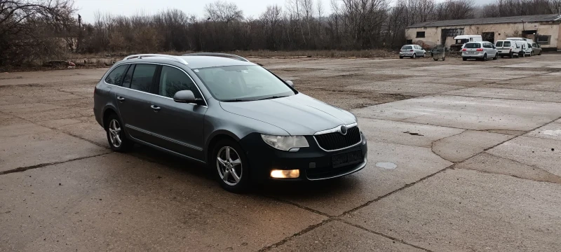 Skoda Superb 2.0 TDI DSG, снимка 1 - Автомобили и джипове - 48714017