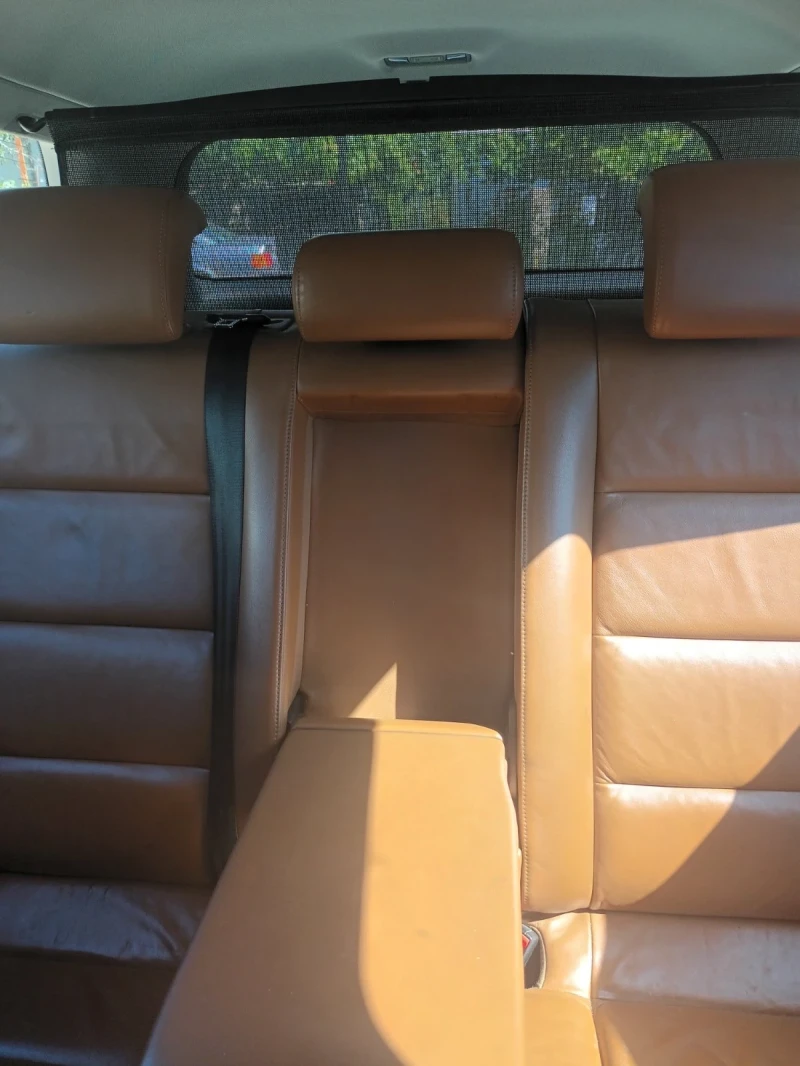 Audi A4 2.0 TDI, снимка 12 - Автомобили и джипове - 51527696