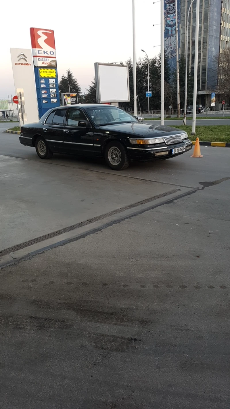 Ford Mercury Grand Marquise, снимка 15 - Автомобили и джипове - 53066847