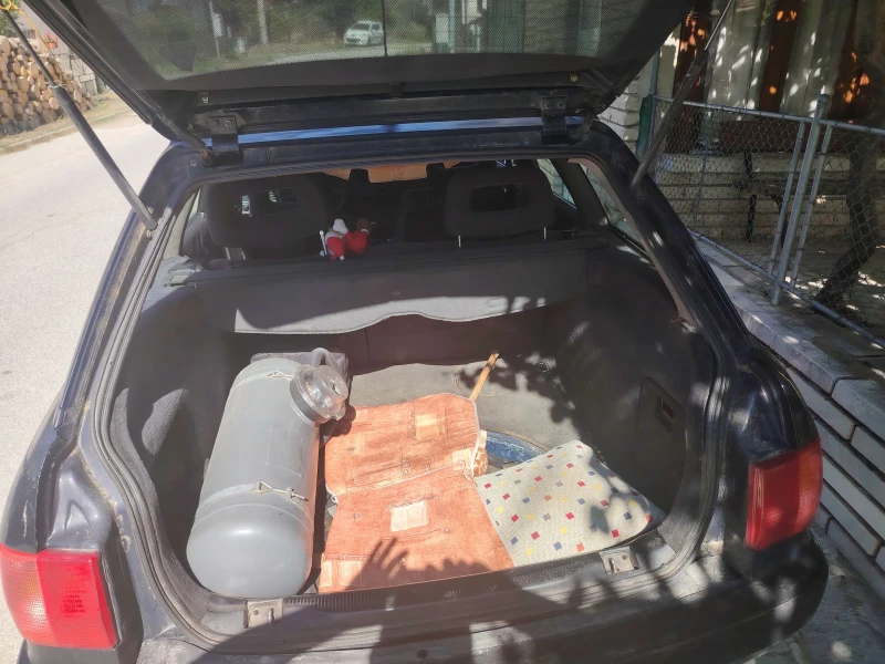 Audi 80 B4, снимка 3 - Автомобили и джипове - 52512347