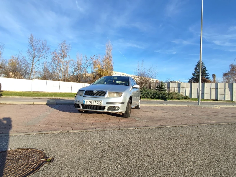 Skoda Fabia Sedan 1.4 TDI, снимка 2 - Автомобили и джипове - 52571814