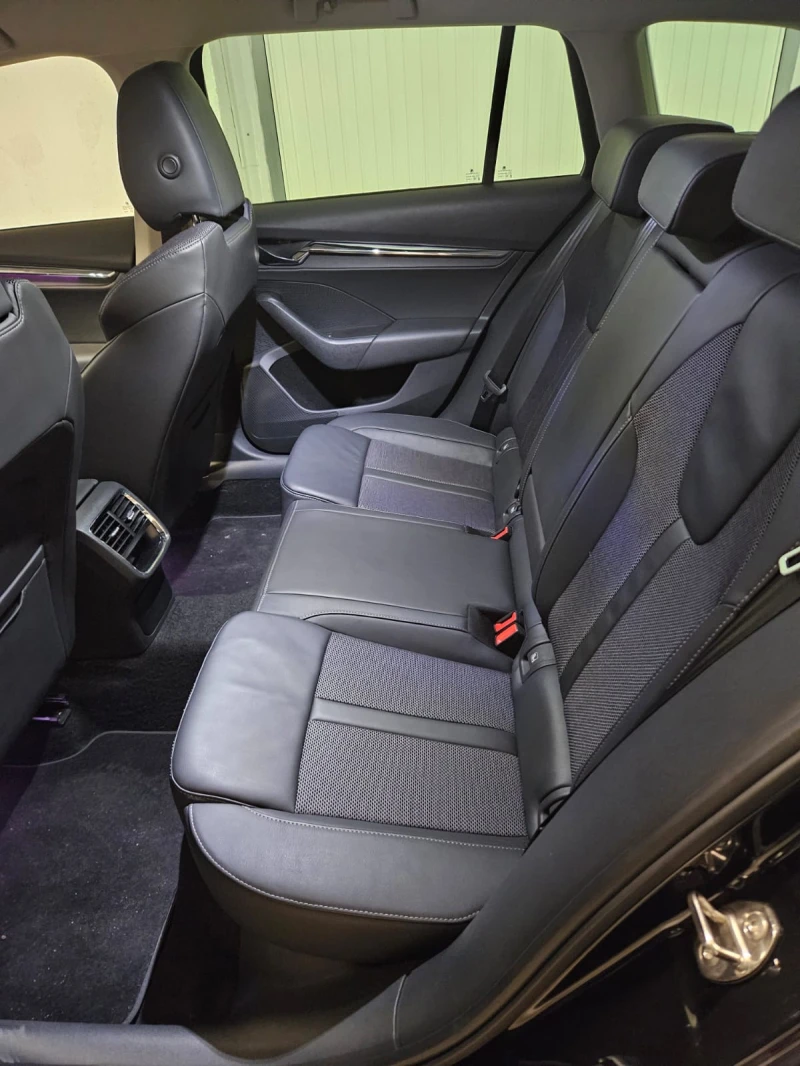 Skoda Octavia, снимка 14 - Автомобили и джипове - 52630739