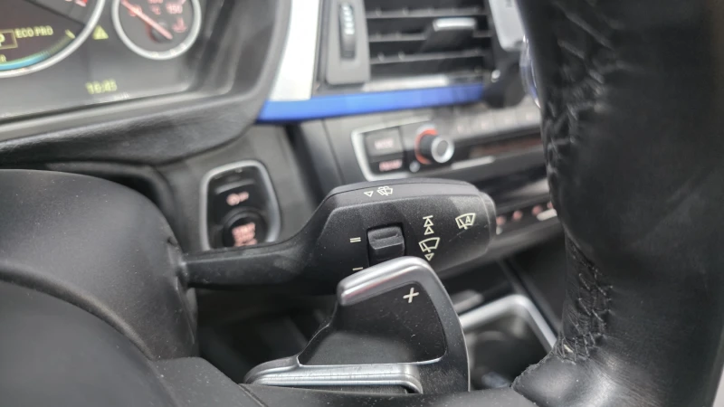 BMW 320 M-Performance EDITION autogeorge.com, снимка 16 - Автомобили и джипове - 52834552