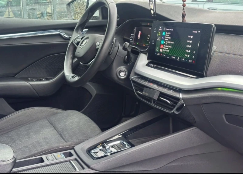 Skoda Octavia 2.0 TDI комби / DSG / Digital, снимка 10 - Автомобили и джипове - 53341307