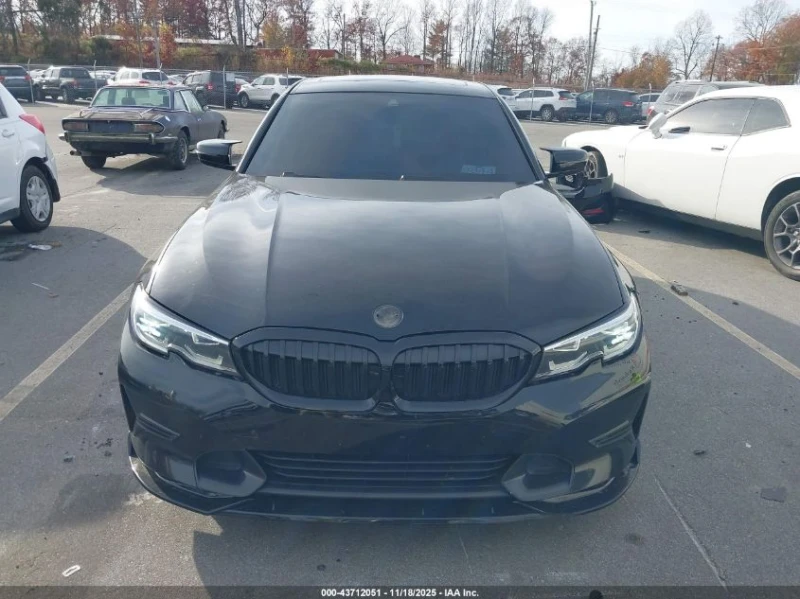 BMW 330 2l I, снимка 13 - Автомобили и джипове - 53465361