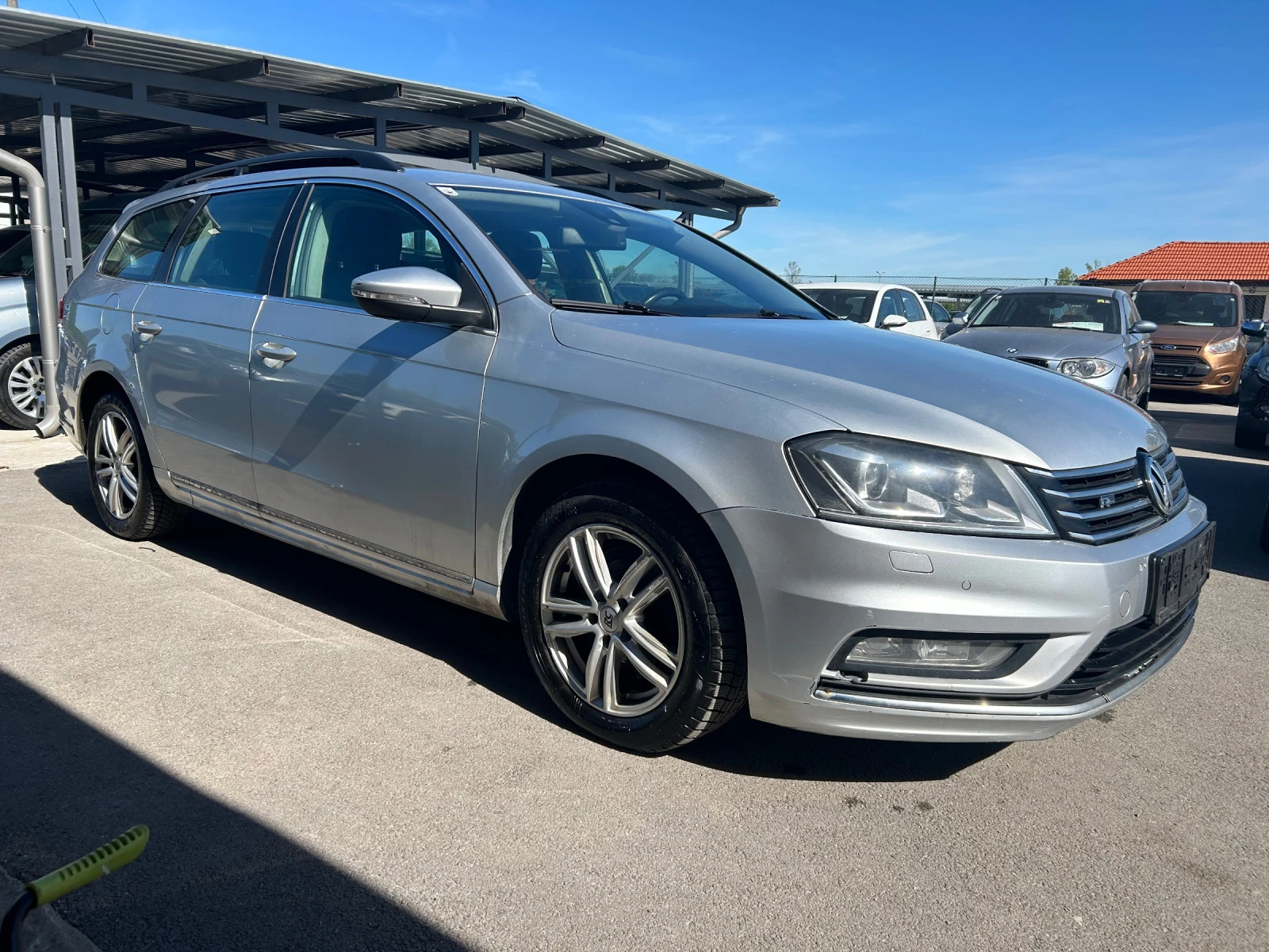 VW Passat 1.6 TDI R-line - изображение 3