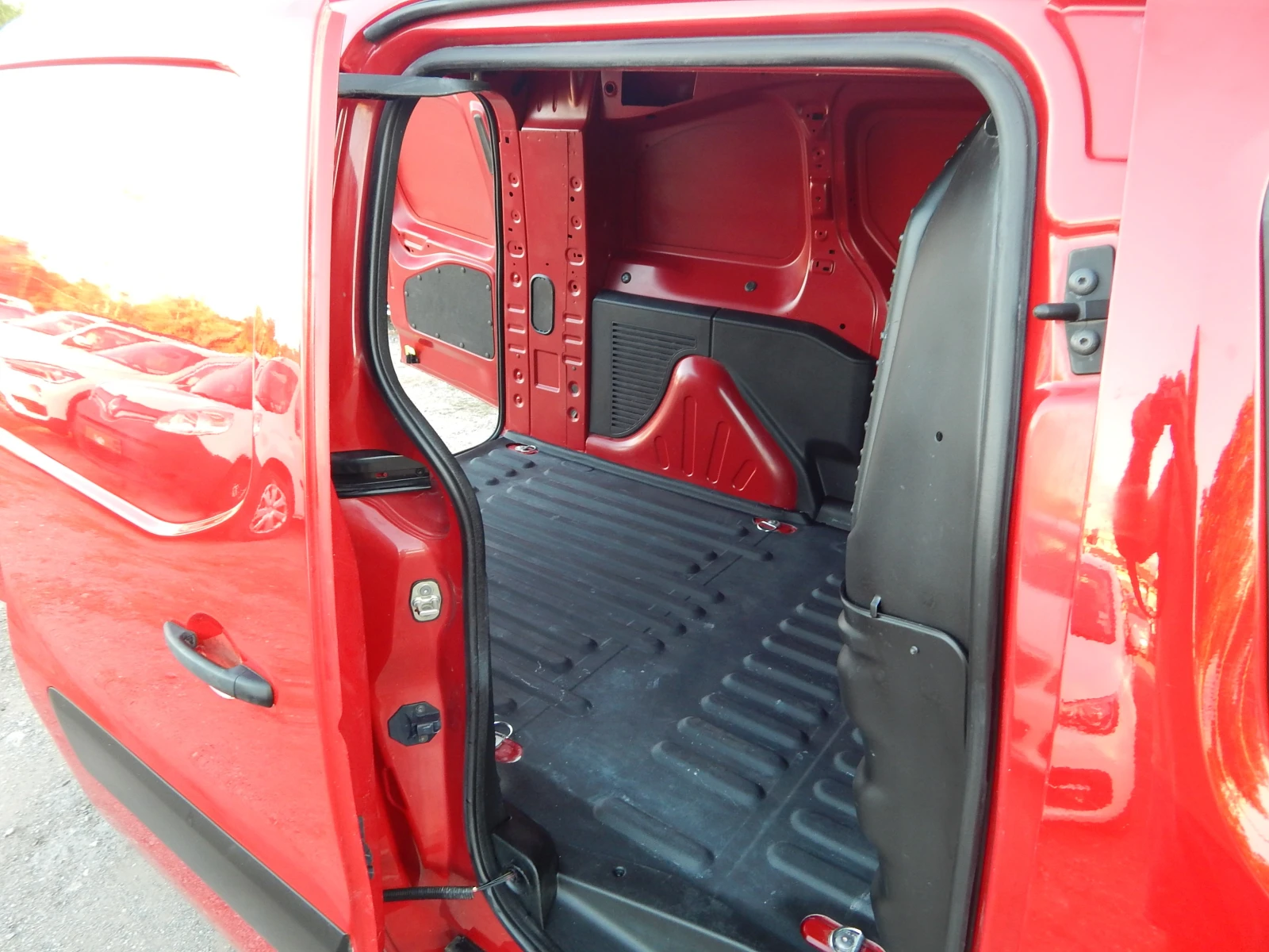 Citroen Berlingo 1.6HDI* MAXI*  - изображение 10