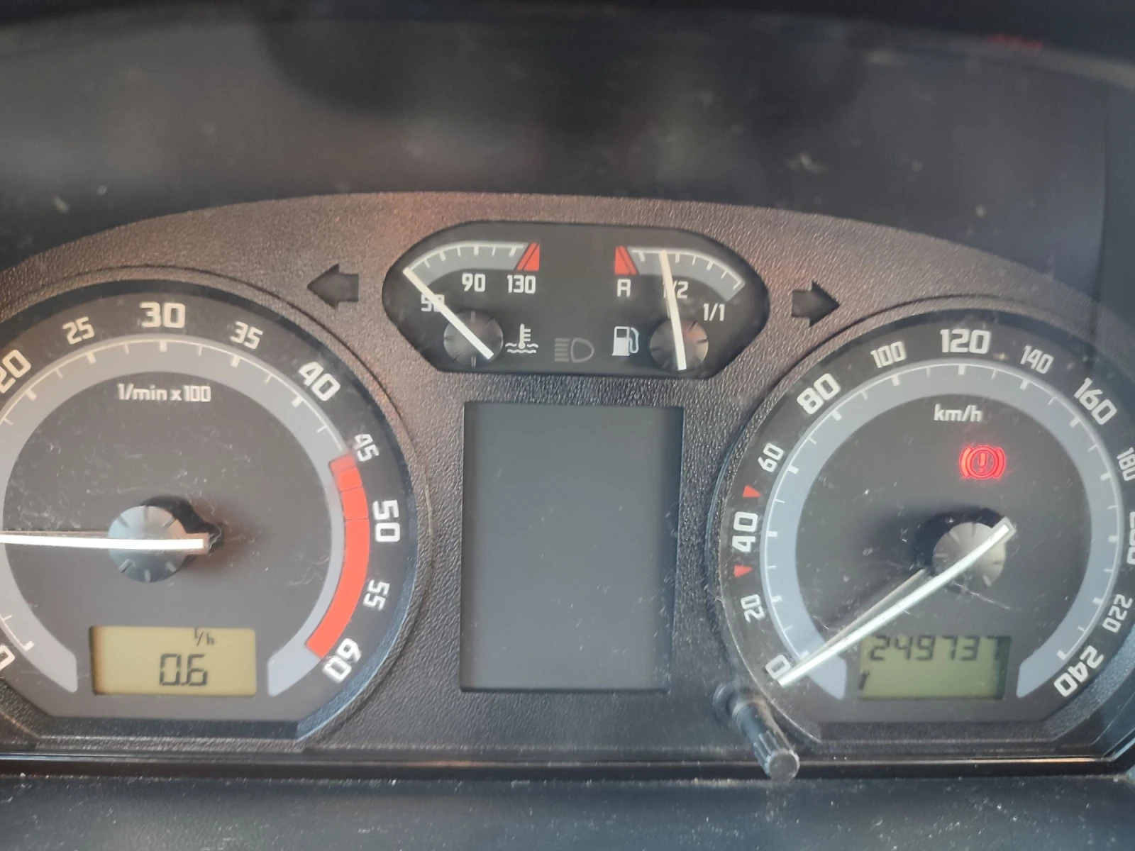 Skoda Fabia Sedan 1.4 TDI - изображение 10