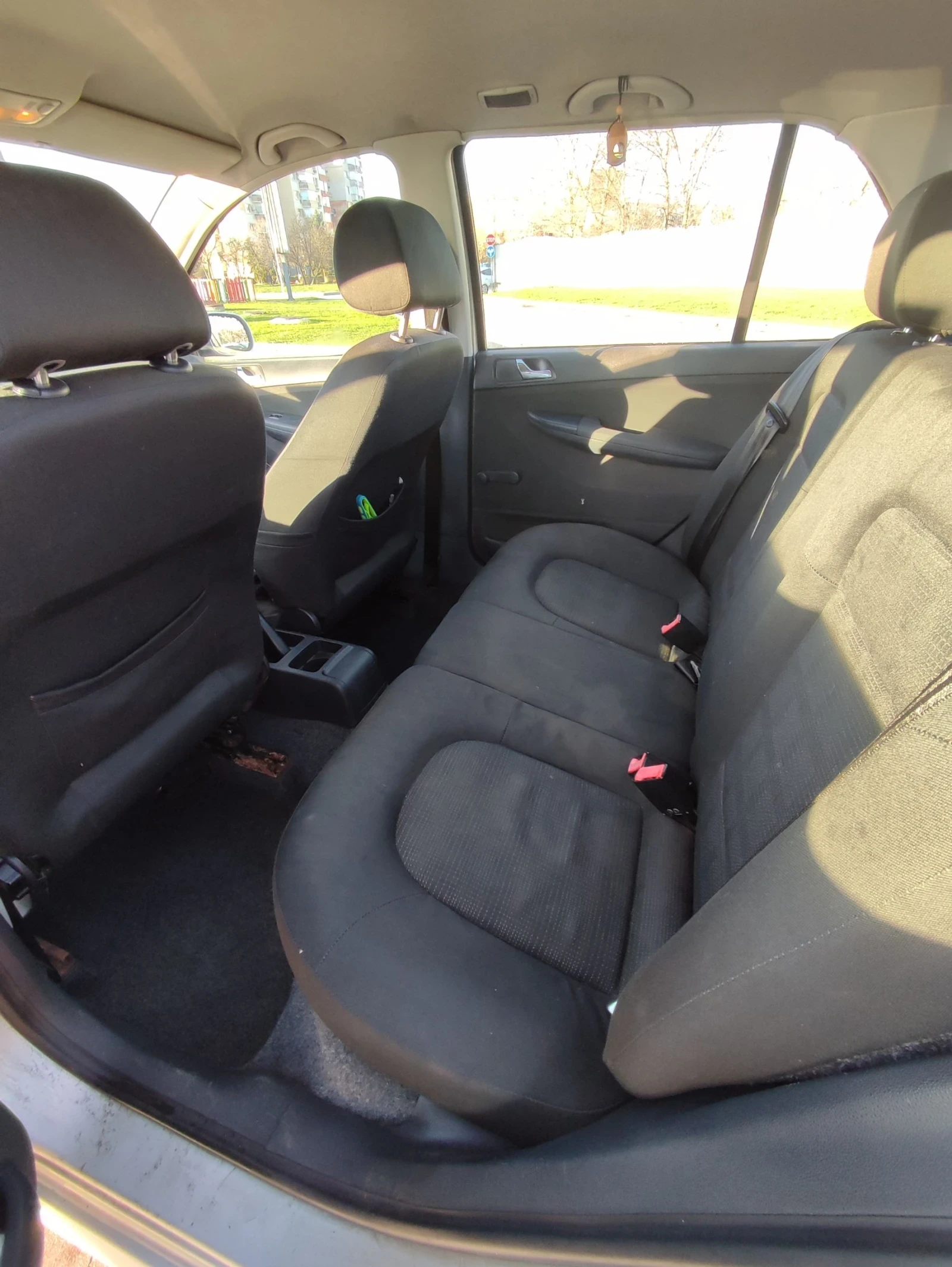 Skoda Fabia Sedan 1.4 TDI | Mobile.bg � ����������� 12